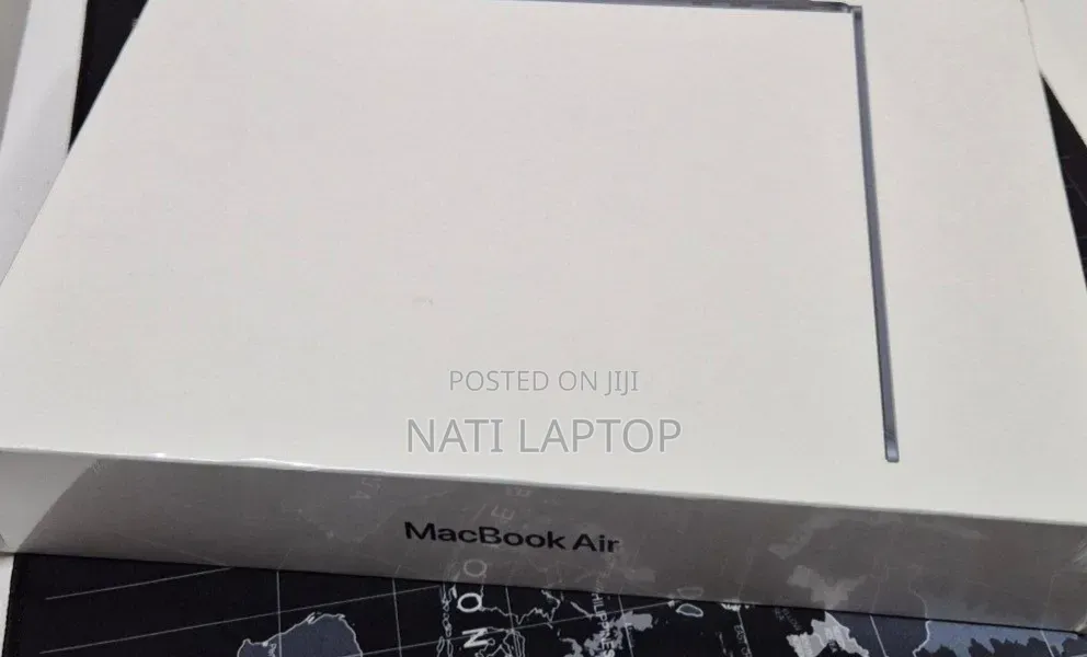 New Laptop Apple MacBook Air 2022 M2 8GB Apple M2 SSD 256GB