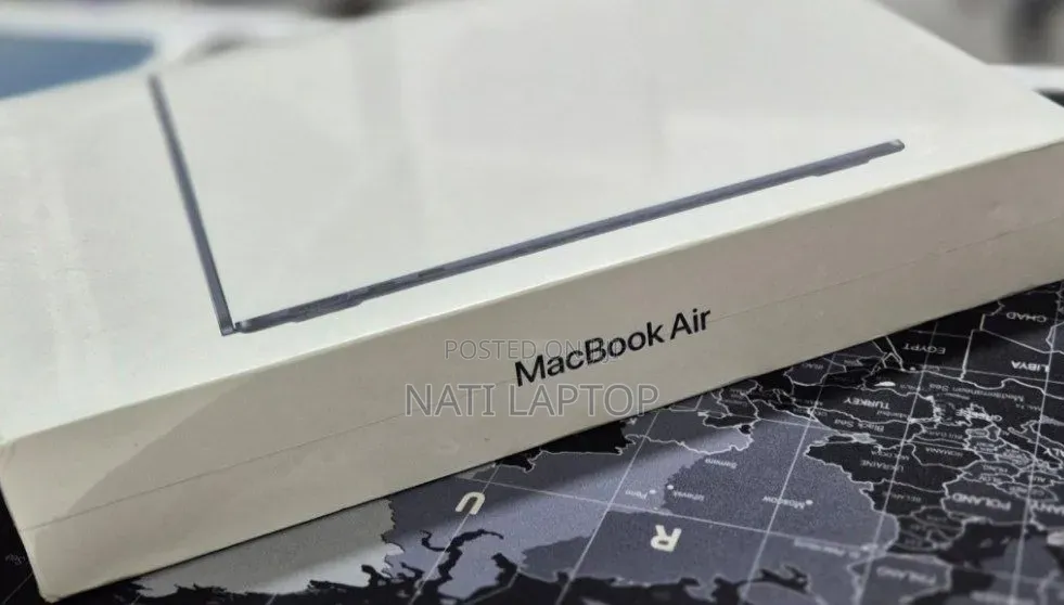 New Laptop Apple MacBook Air 2022 M2 8GB Apple M2 SSD 256GB