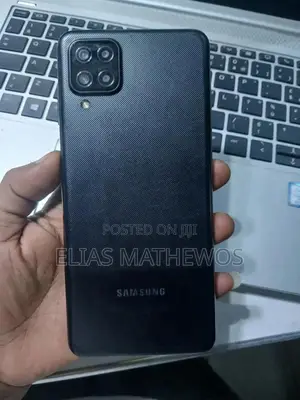 Samsung Galaxy A12 64 GB Black