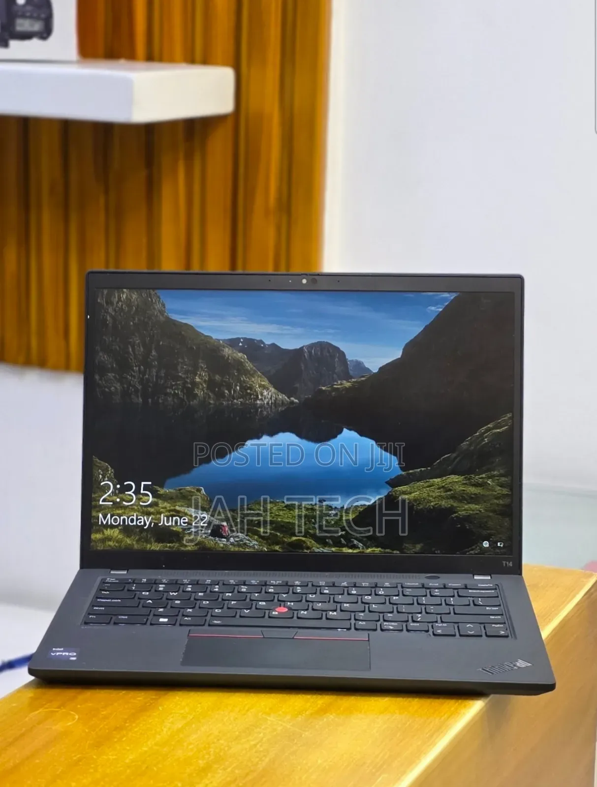 New Laptop Lenovo ThinkPad T14 16GB Intel Core i5 SSD 512GB