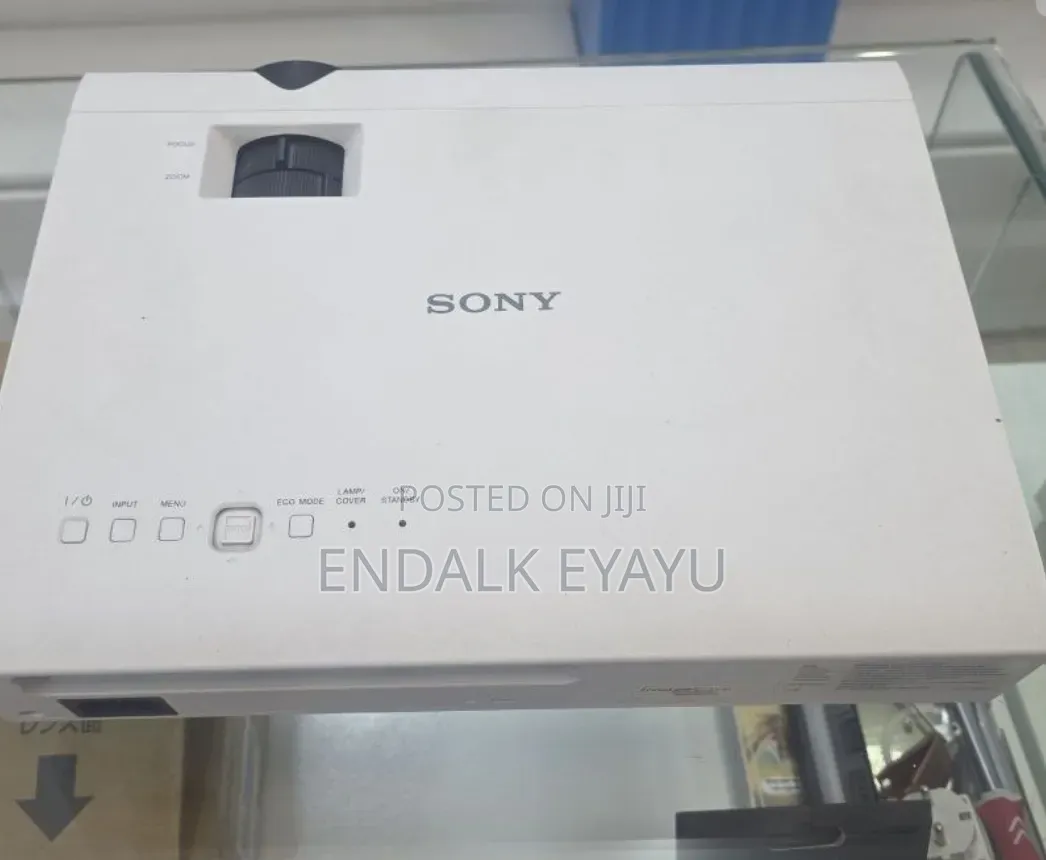 Sony Projector VPL-Dx100