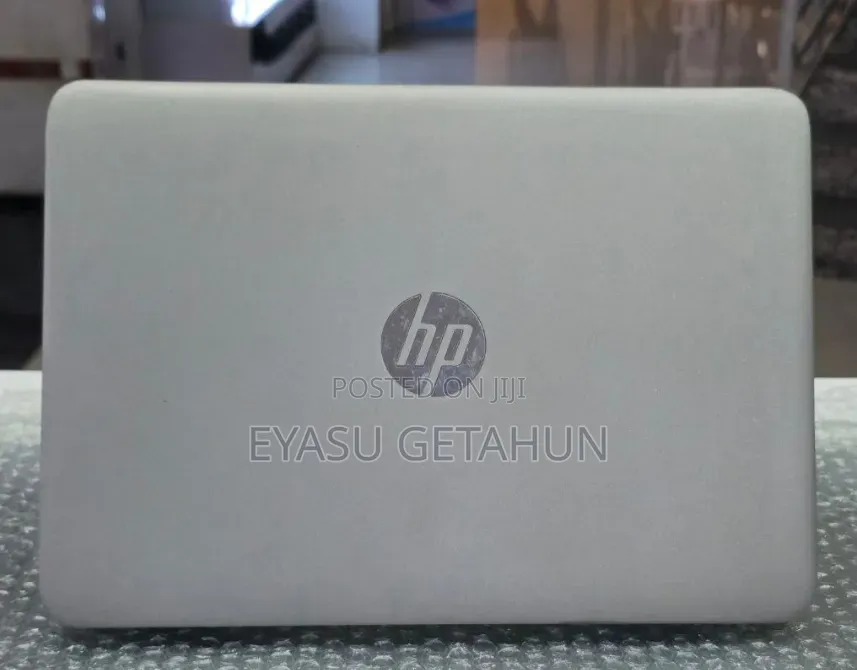 New Laptop HP EliteBook 820 G3 8GB Intel Core i5 HDD 1T