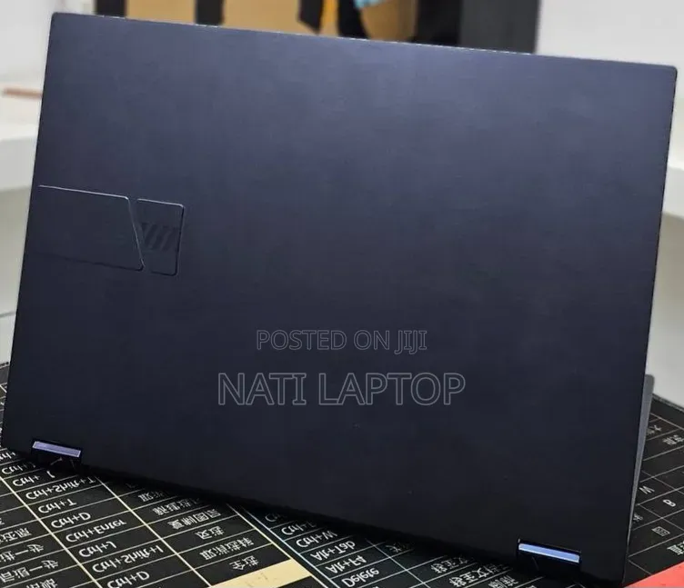 New Laptop Asus 16GB AMD Ryzen 7 SSD 512GB