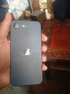 New Apple iPhone 16e 128 GB Gray