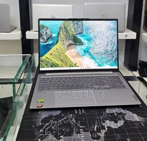 New Laptop Lenovo 32GB AMD Ryzen 7 SSD 512GB
