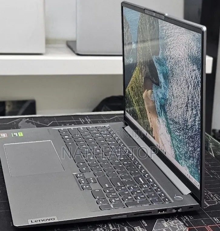 New Laptop Lenovo ThinkPad E16 G1 32GB AMD Ryzen 7 SSD 512GB