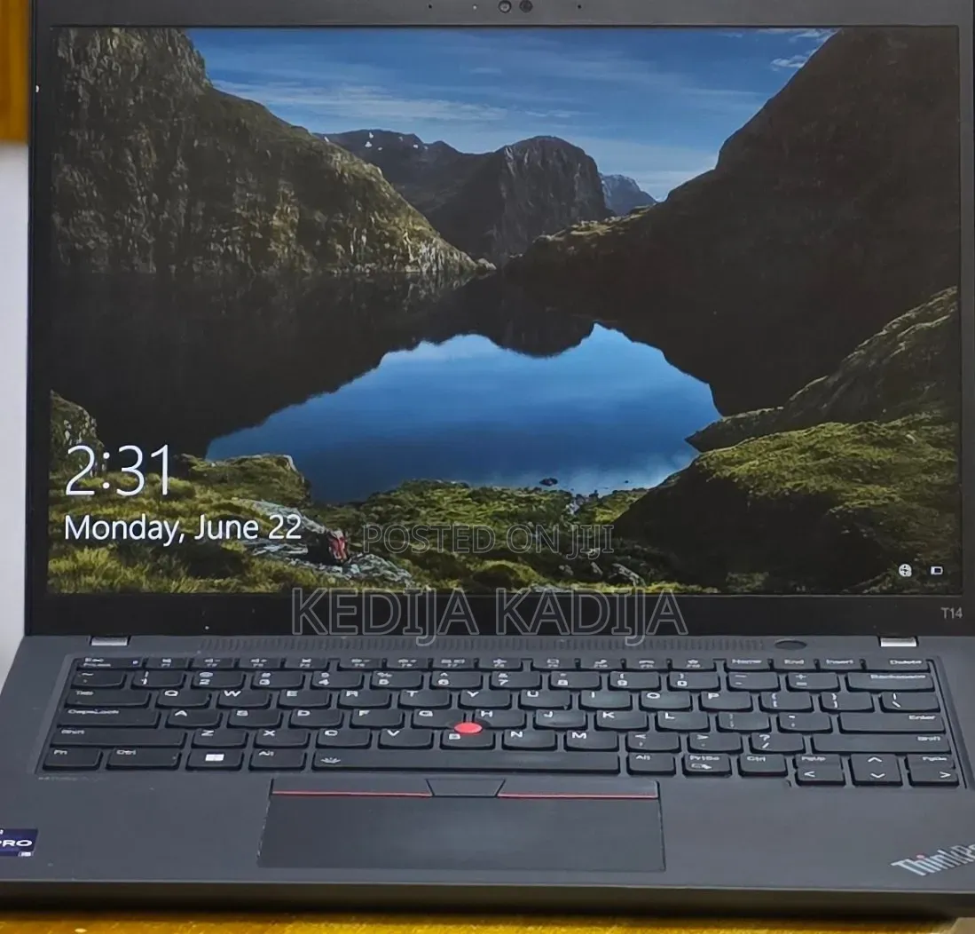 New Laptop Lenovo ThinkPad T14 16GB Intel Core i5 SSD 512GB