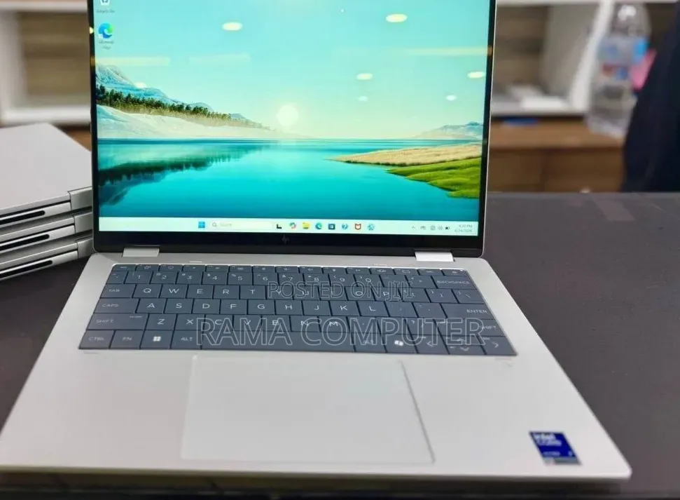 New Laptop HP 16GB Intel Core Ultra 7 SSD 1T