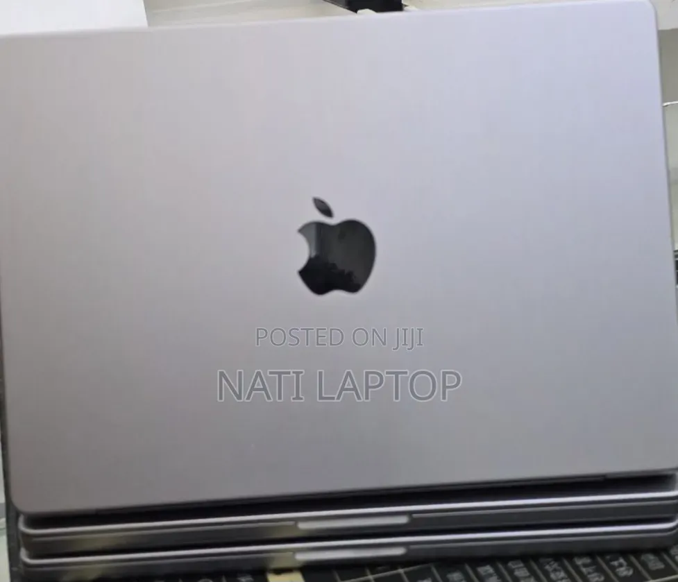 New Laptop Apple MacBook Pro 2021 M1 16GB Apple M1 Pro SSD 512GB