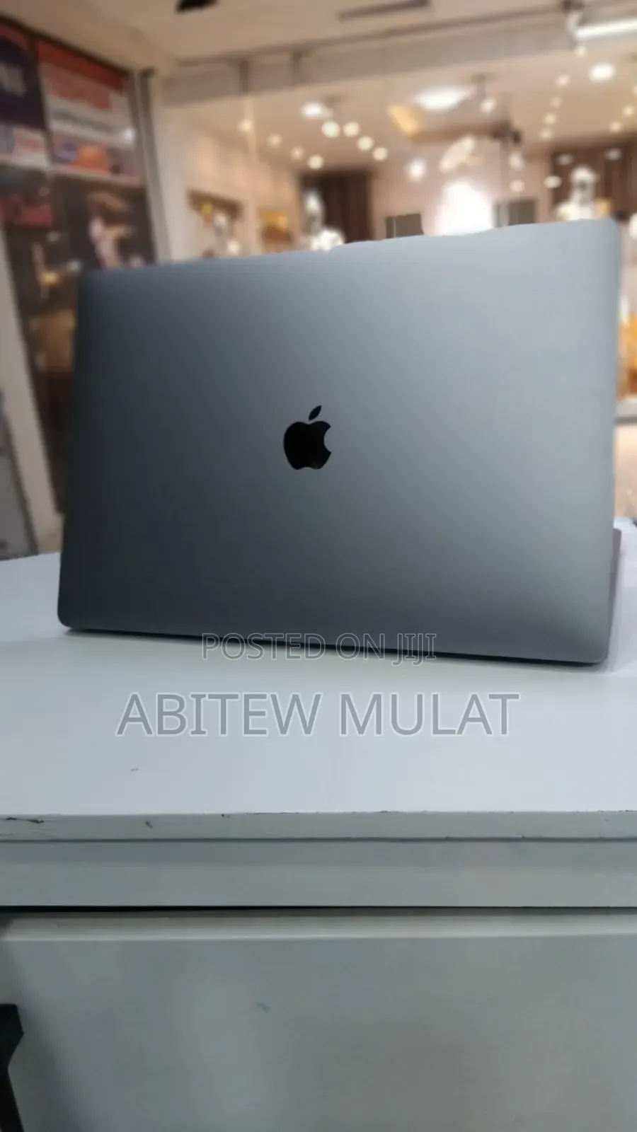 New Laptop Apple MacBook Pro 2017 16GB Intel Core i7 SSD 512GB