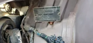 Toyota Vitz 1999 Silver