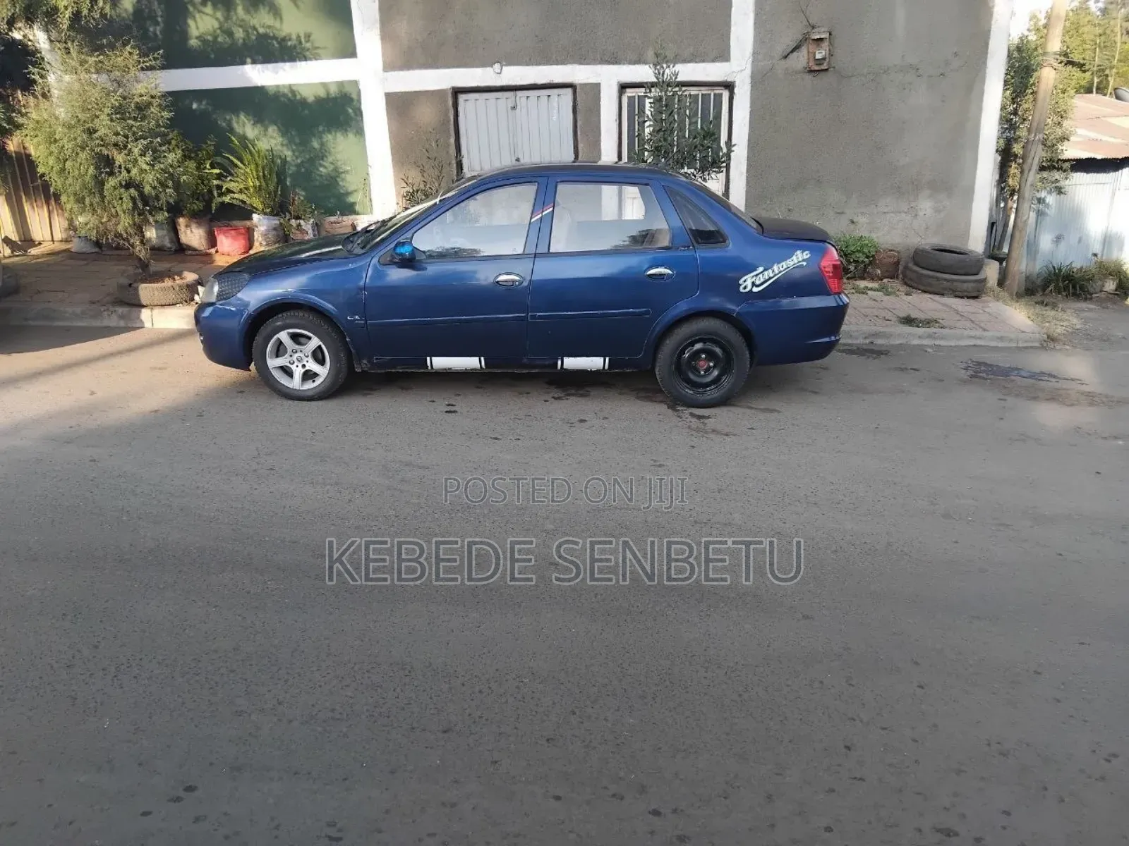 Lifan 520 2012 Blue