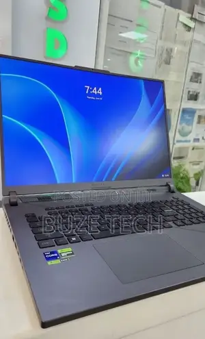 New Laptop Asus ROG Strix G16 G614 32GB Intel Core i9 SSD 2T