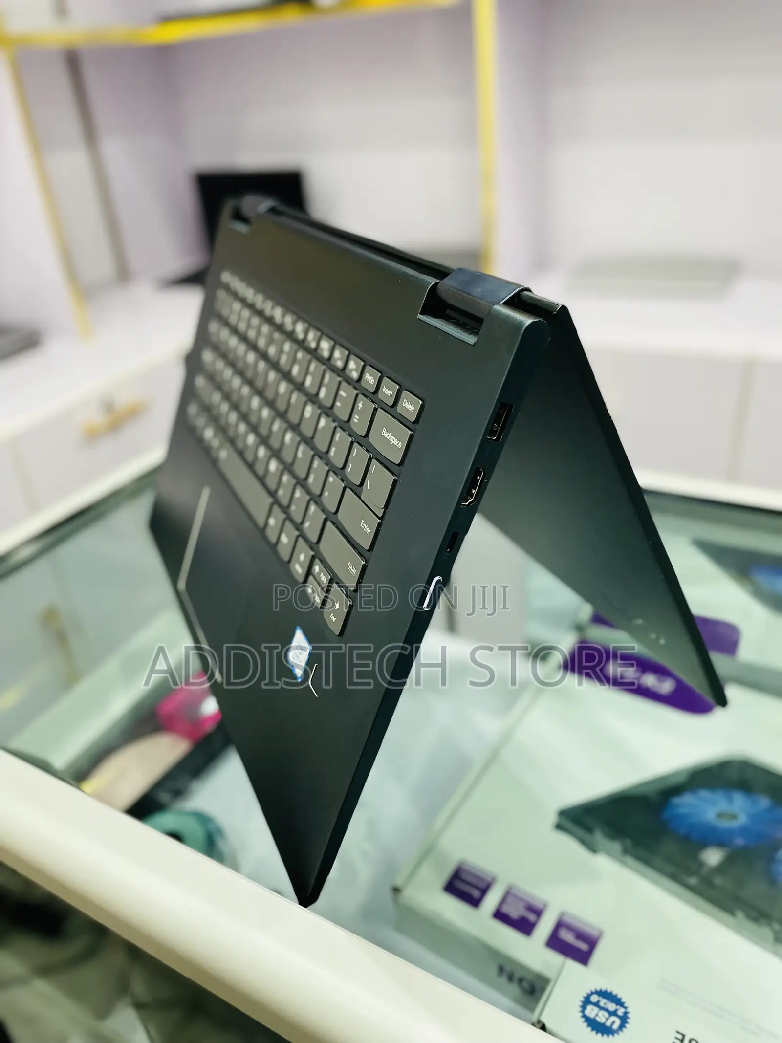 New Laptop Lenovo ThinkPad Yoga 8GB Intel Core i5 SSD 512GB