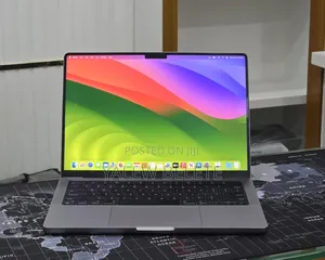 New Laptop Apple MacBook Pro 8GB Apple M3 SSD 512GB
