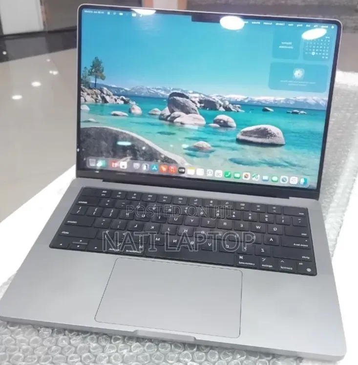 New Laptop Apple MacBook Pro 2021 M1 32GB Apple M1 Pro SSD 512GB
