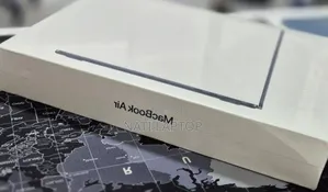 New Laptop Apple MacBook Air 2022 M2 8GB Apple M2 SSD 256GB