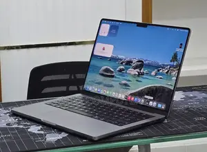 New Laptop Apple MacBook 32GB Apple M1 Pro SSD 512GB