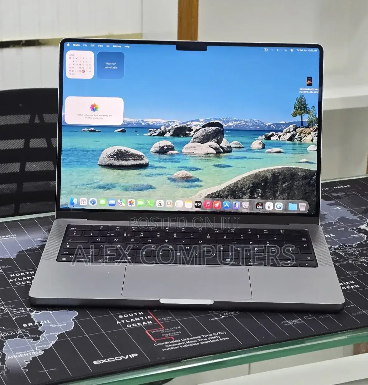 New Laptop Apple MacBook 32GB Apple M1 Pro SSD 512GB