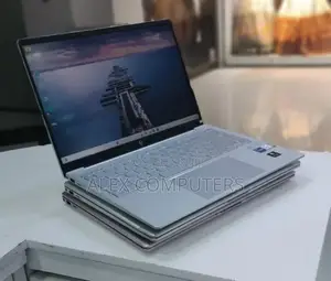 New Laptop HP Pavilion 15 16GB Intel Core i7 SSD 1T
