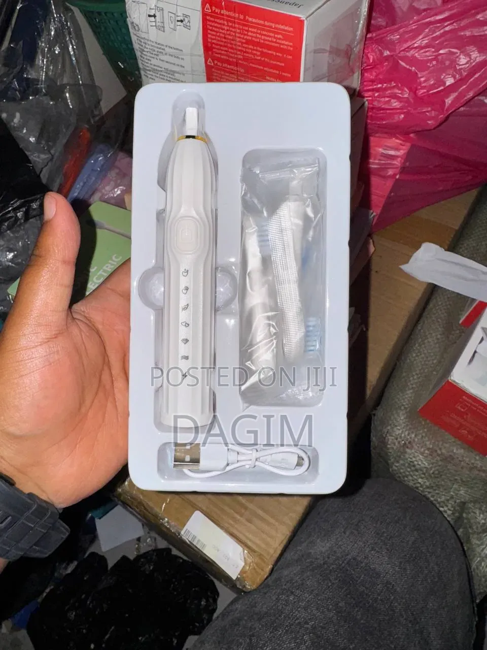 Chargeable Electric Toothbrush