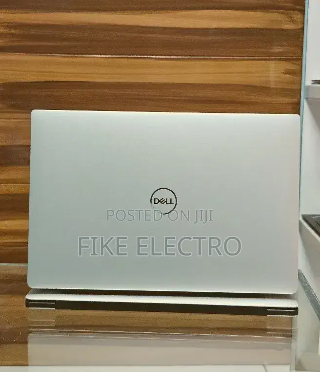 New Laptop Dell XPS 13 16GB Intel Core i7 SSD 512GB