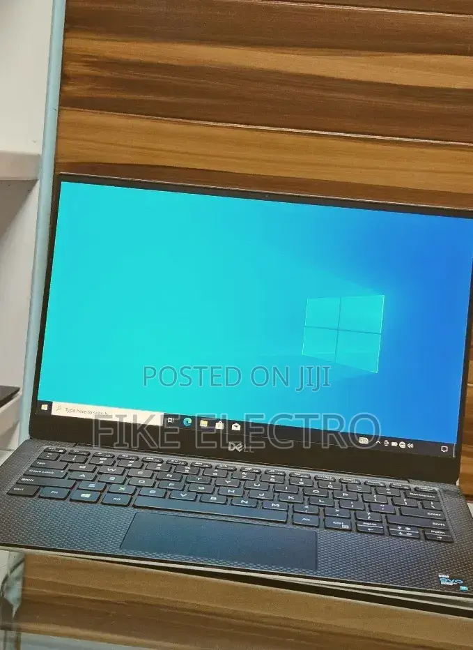 New Laptop Dell XPS 13 16GB Intel Core i7 SSD 512GB