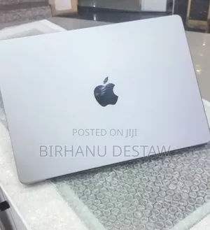 New Laptop Apple MacBook Pro 2021 M1 32GB Apple M1 Pro SSD 512GB