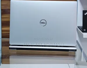 New Laptop Dell XPS 13 16GB Intel Core i7 SSD 512GB