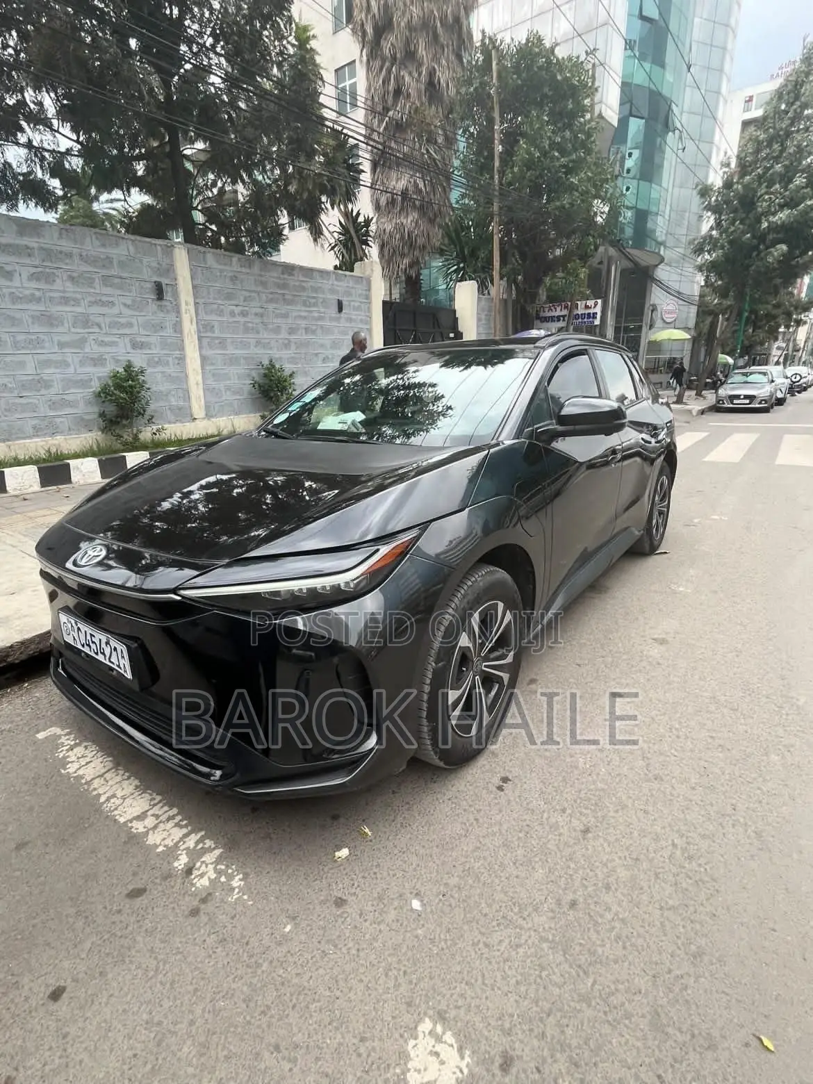 Toyota bZ4X 71.4 kWh FWD 2023 Blue