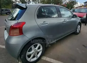 Toyota Yaris 2008 Silver