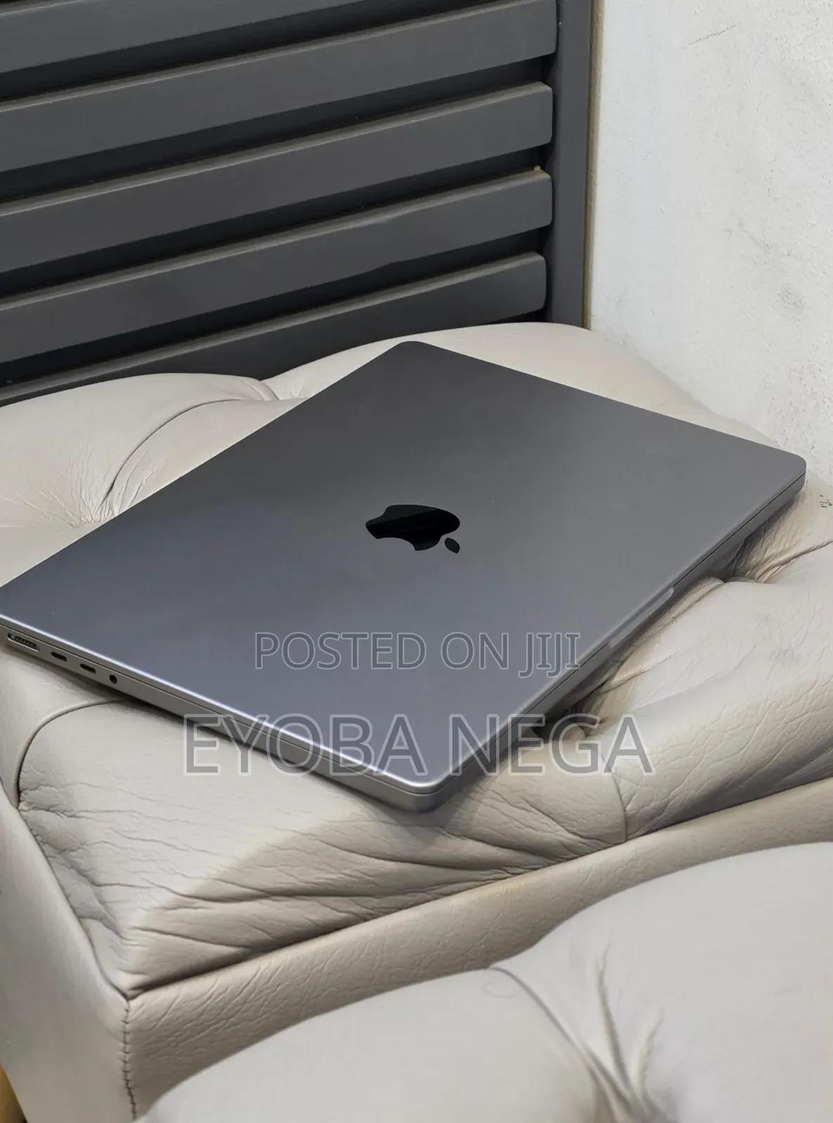 New Laptop Apple MacBook Pro 2021 M1 32GB Apple M1 Pro SSD 512GB