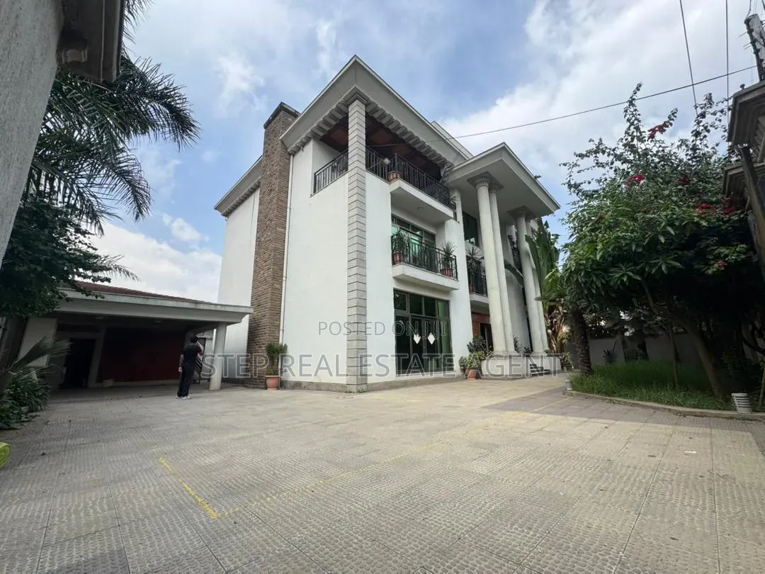 6bdrm House in Bole for rent