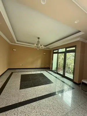 6bdrm House in Bole for rent