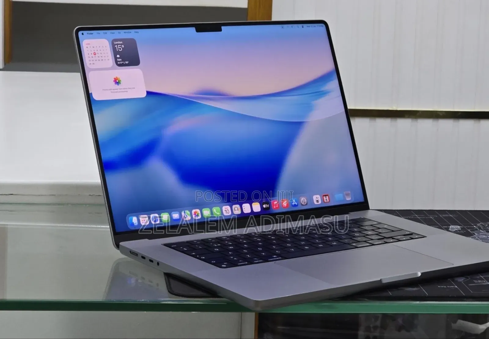 New Laptop Apple MacBook Pro 2021 M1 Max 32GB Apple M1 Max SSD 1T