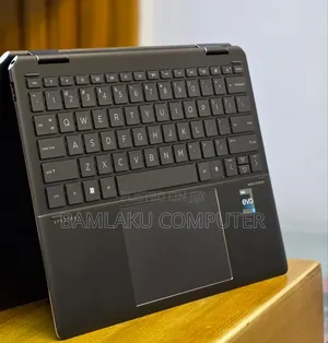 New Laptop HP Spectre 16GB Intel Core i7 SSD 1T