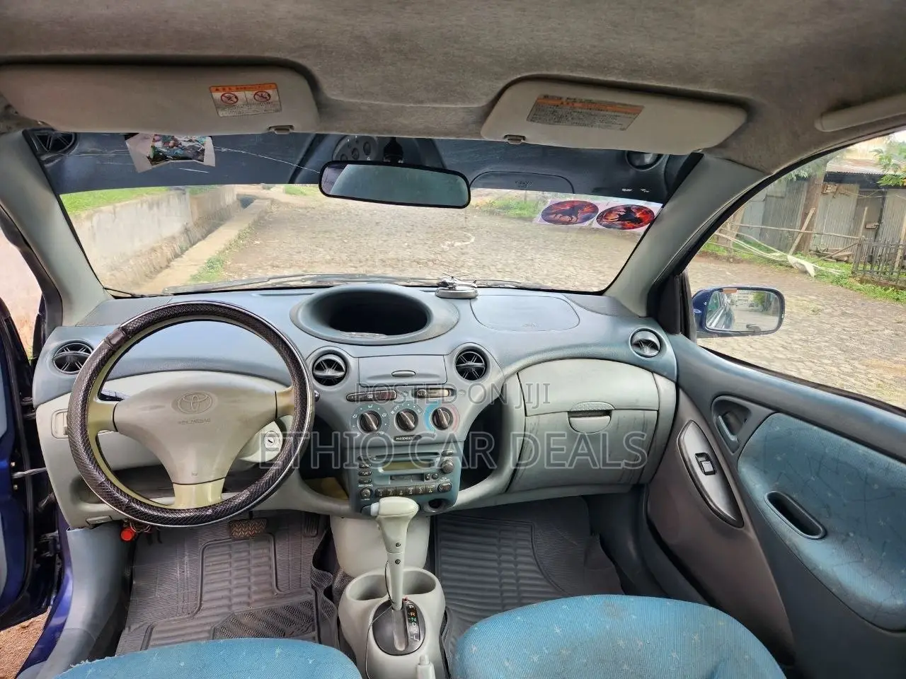 Toyota Vitz 2001 Blue
