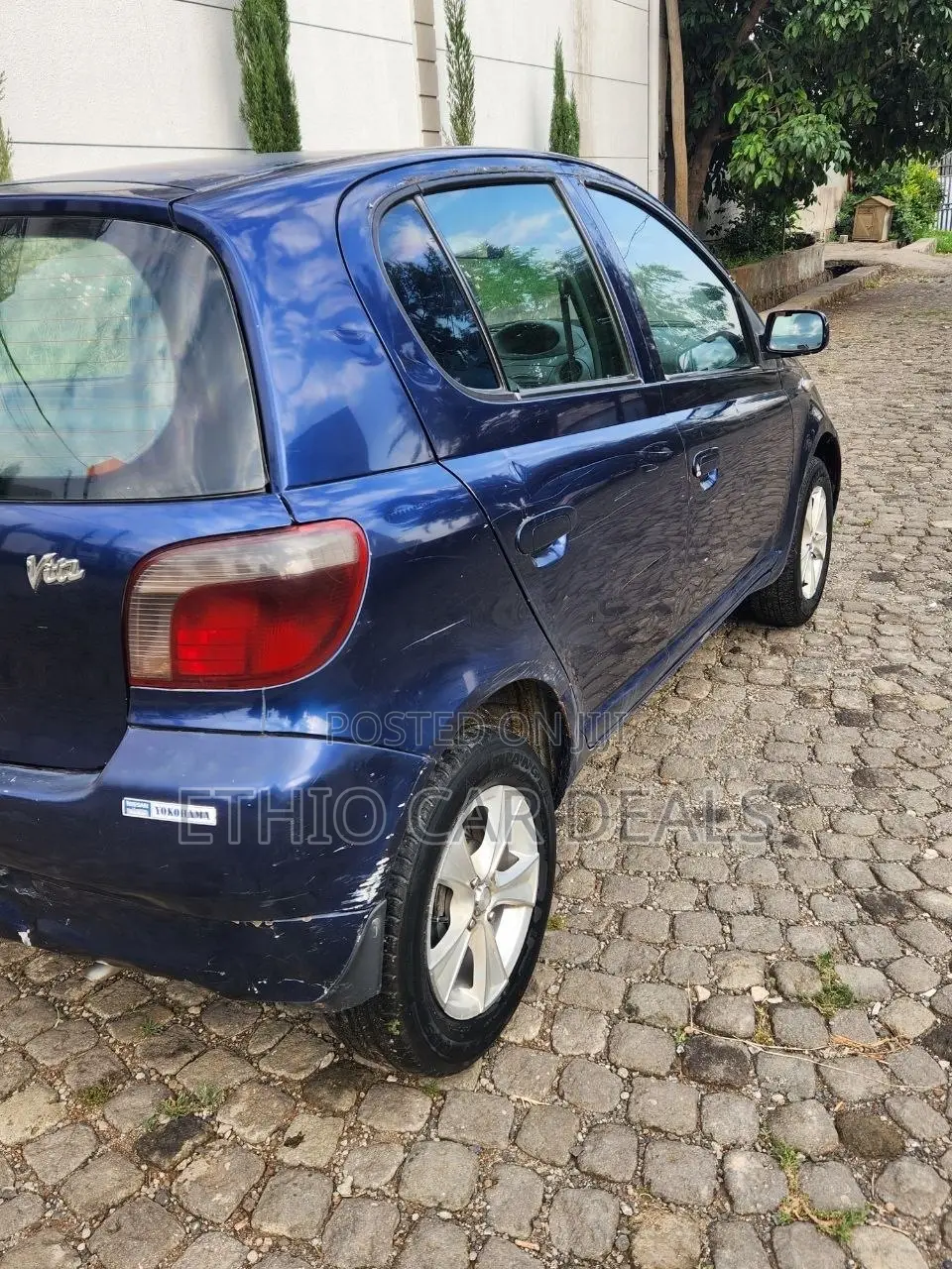 Toyota Vitz 2001 Blue
