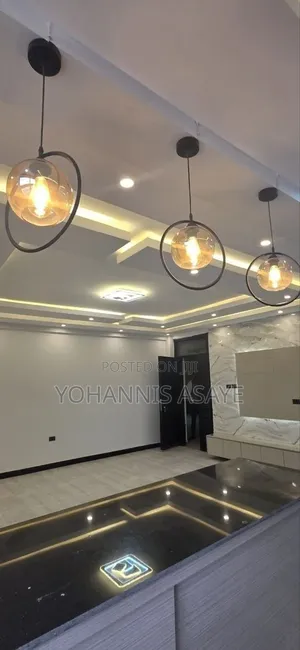 3bdrm Condo in ጆን ደላላ, Bole for sale