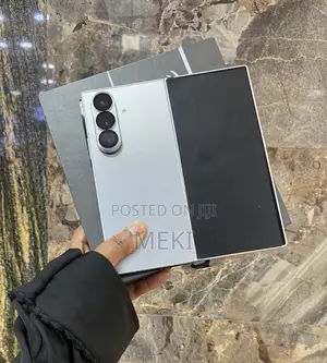 New Samsung Galaxy Z Fold7 512 GB Silver