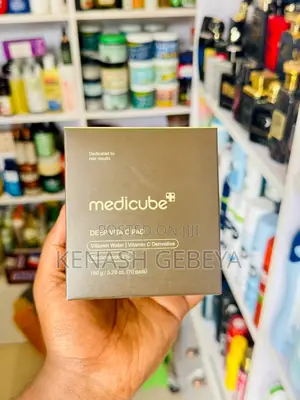 Medicube Deep Vita C Toner Pad