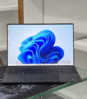New Laptop Dell XPS 15 16GB Intel Core i7 SSD 1T