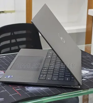 New Laptop Dell XPS 15 16GB Intel Core i7 SSD 1T
