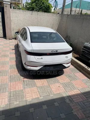 BYD Qin Plus DM-i 2025 White