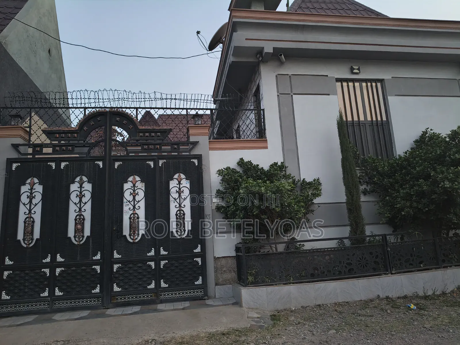 Furnished 3bdrm House in L Sheep, East Shewa for sale
