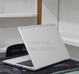 New Laptop HP EliteBook 840 G5 16GB Intel Core i7 SSD 512GB