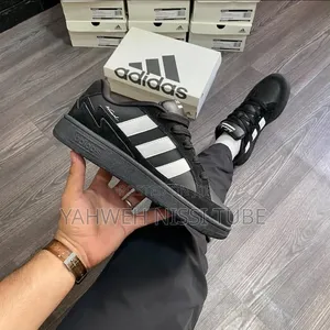 Adidas Wcard Adv Black /White