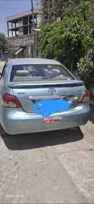 Toyota Belta 2008 Blue