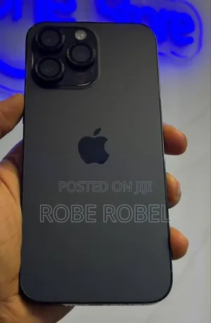 New Apple iPhone 15 Pro Max 256 GB Black