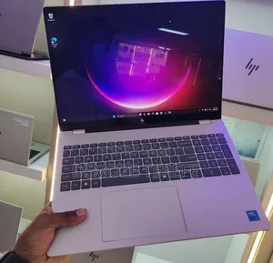 New Laptop HP OmniBook 7 16" 16GB Intel Core i9 SSD 1T